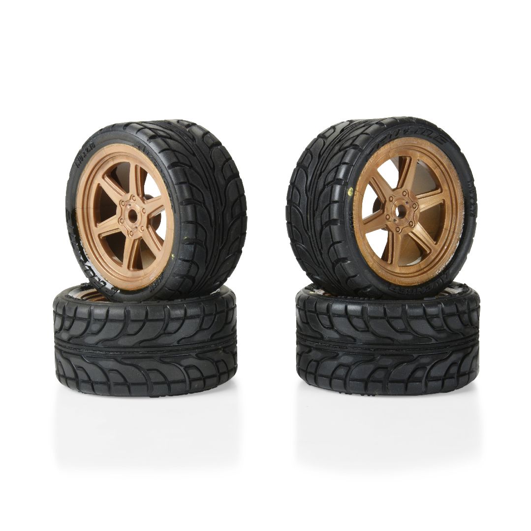 Pro-Line Avenger Street Tire Mounted on Overdrive Bronze