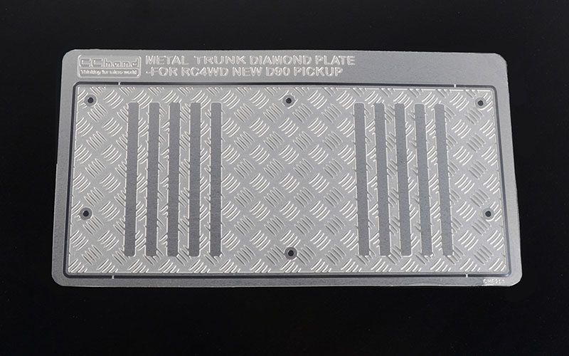 RC4WD Steel Diamond Tailgate Plate for RC4WD Gelande II 2015 Land Rover Defender D90 (Heritage Edition)