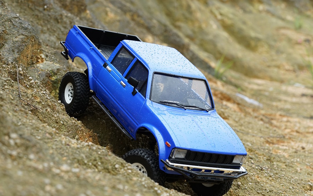 RC4WD Trail Finder 2 "LWB" RTR w/Mojave II Four Door Body Set - Click Image to Close