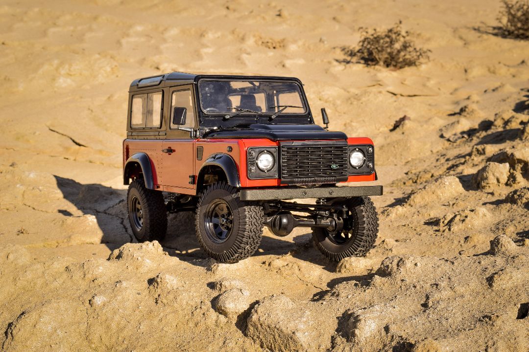 RC4WD Gelande II RTR W/ 2015 Land Rover Defender D90 (Autobiography Limited Edition)