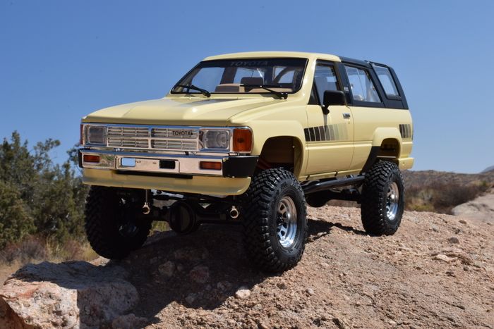 RC4WD Trail Finder 2 RTR w/1985 Toyota 4Runner Hard Body Set (Limited Edition)