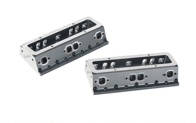 RC4WD Edelbrock Cylinder Heads for V8 Motor