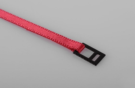RC4WD Red Tie Down Strap with Metal Latch - Click Image to Close