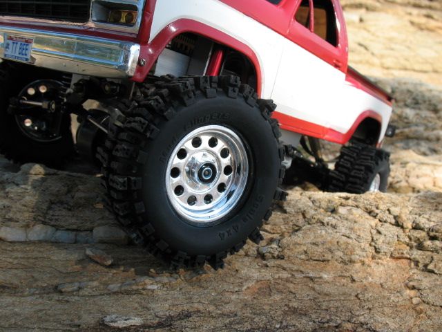 RC4WD 1.9" Mud Slingers Advanced X3 Tires 3.66" OD (2) RC4WD 1.9" Mud Slingers Advanced X3 Tires 3.66" OD (2)