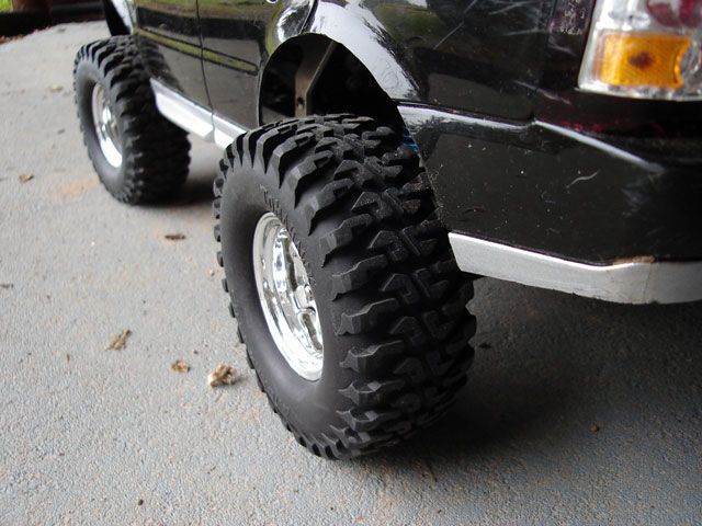 RC4WD 1.9" Tomahawk Advanced X2S Scale Tires 4.1" OD (2)