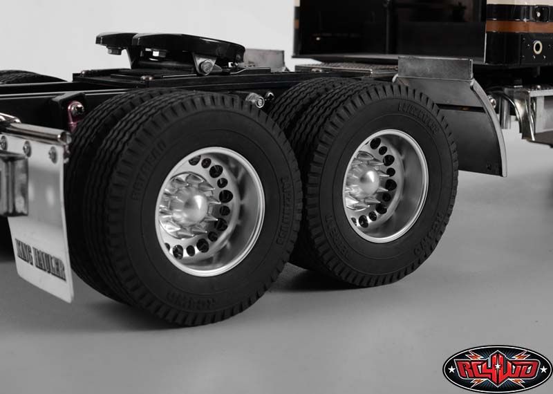 RC4WD Choas Semi Truck Rear Wheels w/Spiked Caps - Click Image to Close