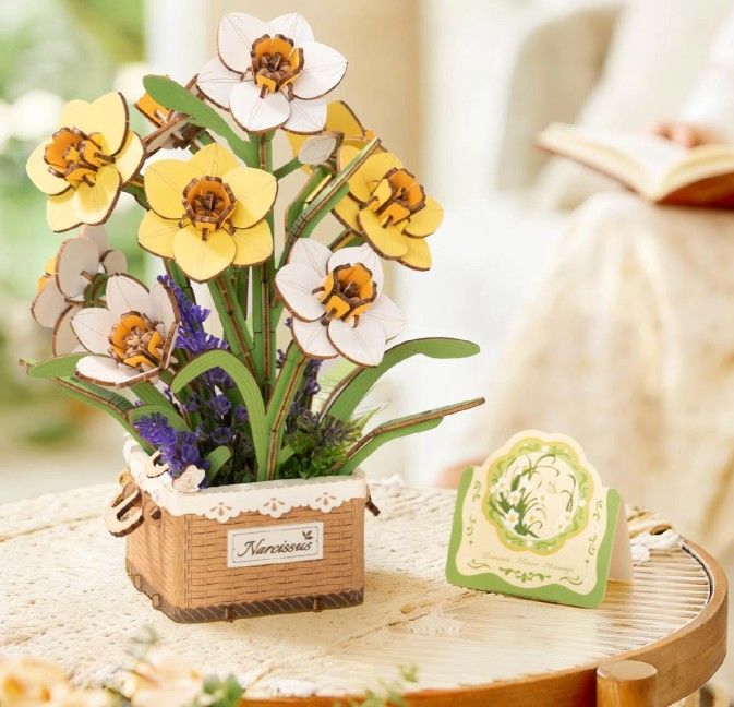 Rolife Narcissus 3D Wooden Puzzle
