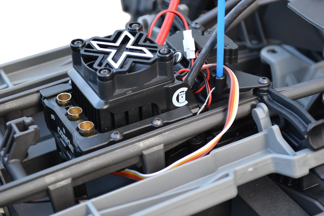 RPM ESC Cage for the Castle Mamba X 8S ESC & the Traxxas X-Maxx