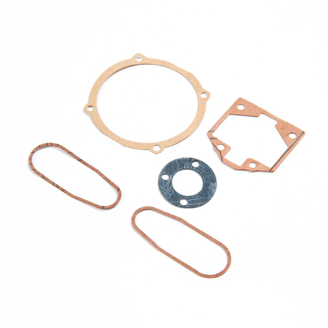 Saito Engines Engine Gasket Set:AD,AE