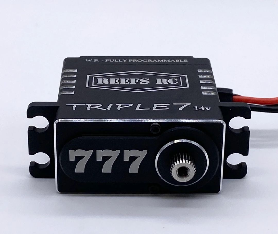 Reefs Triple7 Direct Power Submarine Servo - 777oz 0.08sec@14V - Click Image to Close