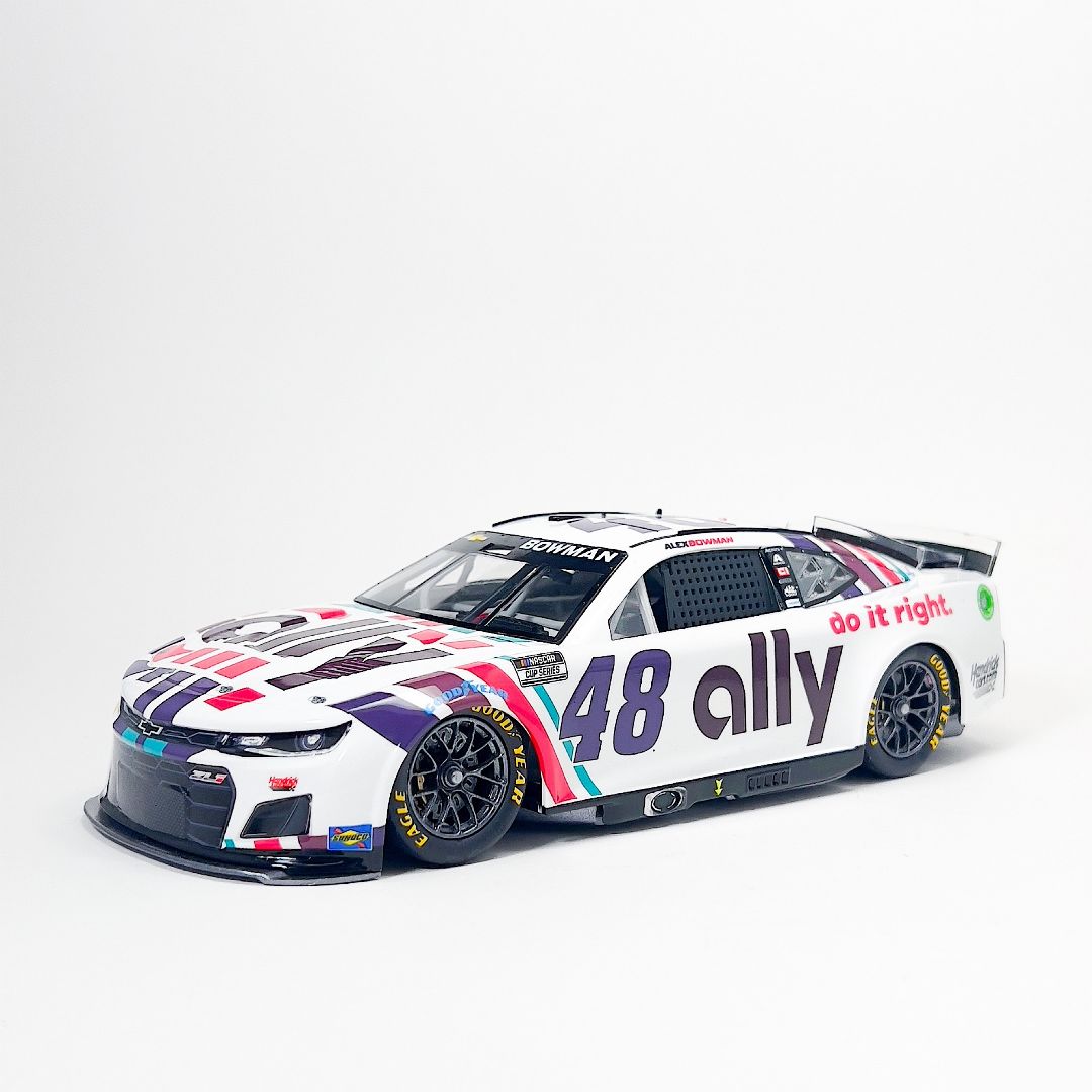 Salvinos JR 1/24 Hendrick Motorsports Alex Bowman 2022 Camaro