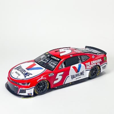 Salvinos JR 1/24 Hendrick Motorsports K. Larson Camaro Valvoline