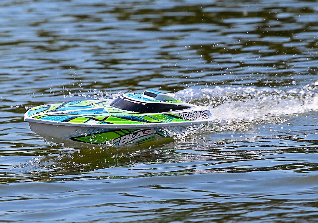 Traxxas Blast 24" High Performance RTR Race Boat - Green - Click Image to Close