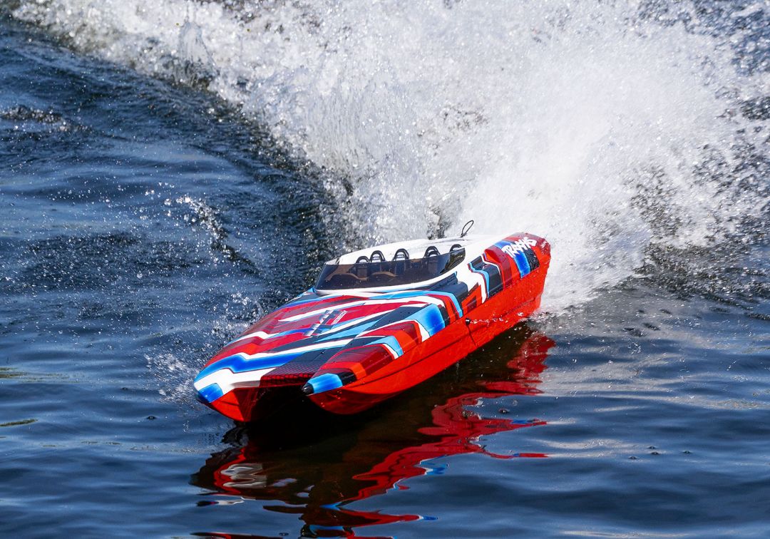 Traxxas DCB M41 Widebody 40" Catamaran Race Boat RedR - Click Image to Close