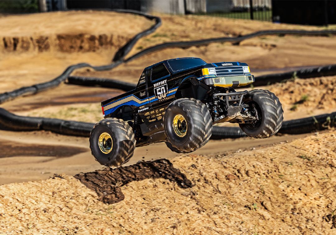 Traxxas 1/10 MT BL-2S 4x4 RTR - Bigfoot 50th Anniv (Incl B&C)