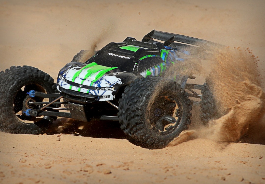 Traxxas E-Revo 2 - Green Traxxas E-Revo 2 - Green