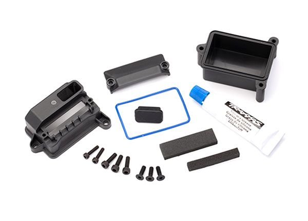 Traxxas Box, receiver (sealed)/ wire cover/ foam pads/ silicone grease/ 2.5x10 CS (2)/ 3x15 CCS (3)