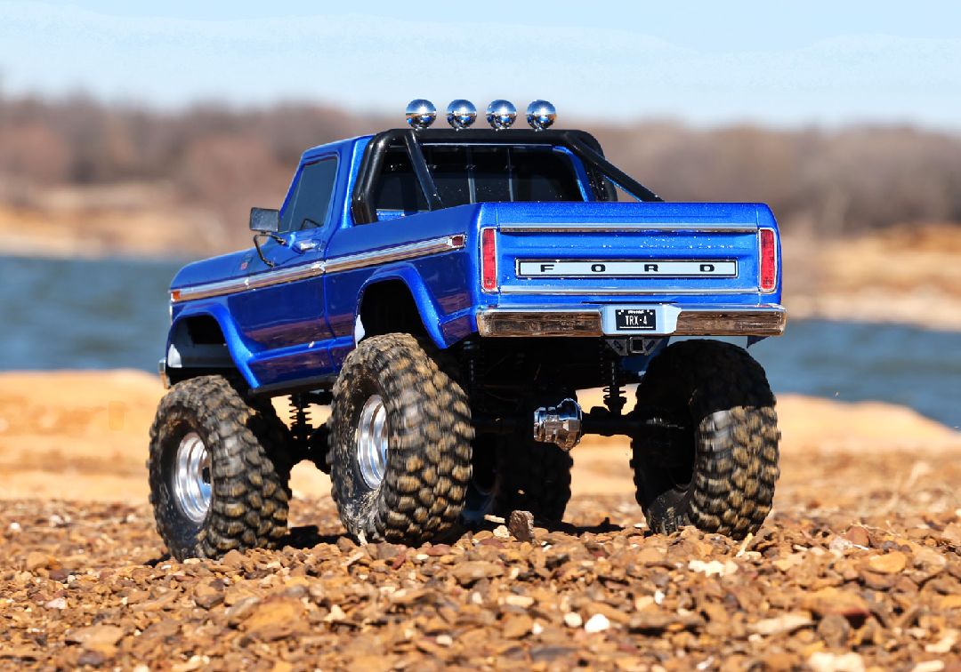 Traxxas TRX-4 Ford F-150 Ranger XLT High Trail Edition - Blue Traxxas TRX-4 Ford F-150 Ranger XLT High Trail Edition - Blue