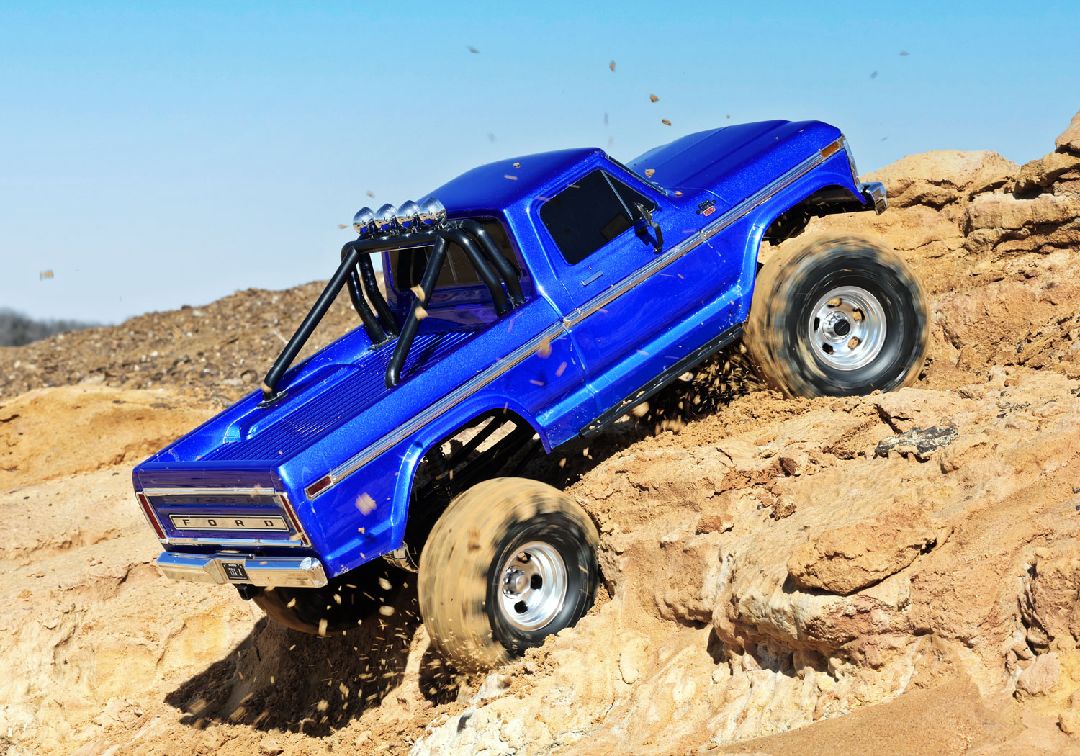 Traxxas TRX-4 Ford F-150 Ranger XLT High Trail Edition - Blue Traxxas TRX-4 Ford F-150 Ranger XLT High Trail Edition - Blue