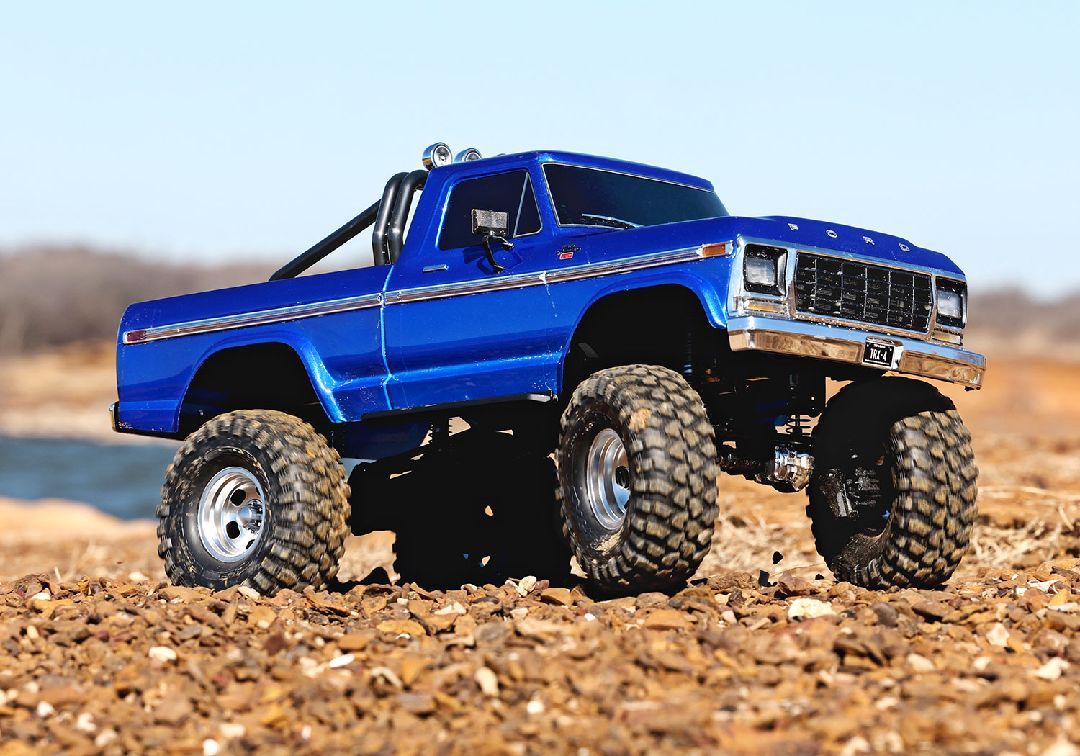 Traxxas TRX-4 Ford F-150 Ranger XLT High Trail Edition - Blue Traxxas TRX-4 Ford F-150 Ranger XLT High Trail Edition - Blue