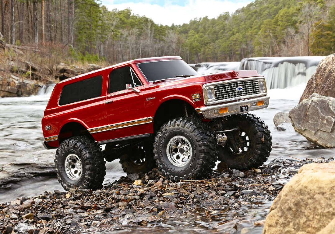 Traxxas TRX-4 1972 K5 Blazer High Trail - Red - Click Image to Close