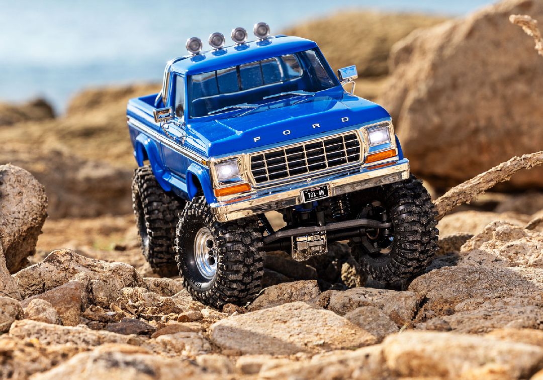 Traxxas 1/18 TRX-4M High Trail 79 F150 Truck - Blue - Click Image to Close