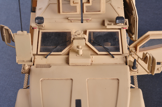 Trumpeter 1/16 US M-ATV MRAP - Click Image to Close