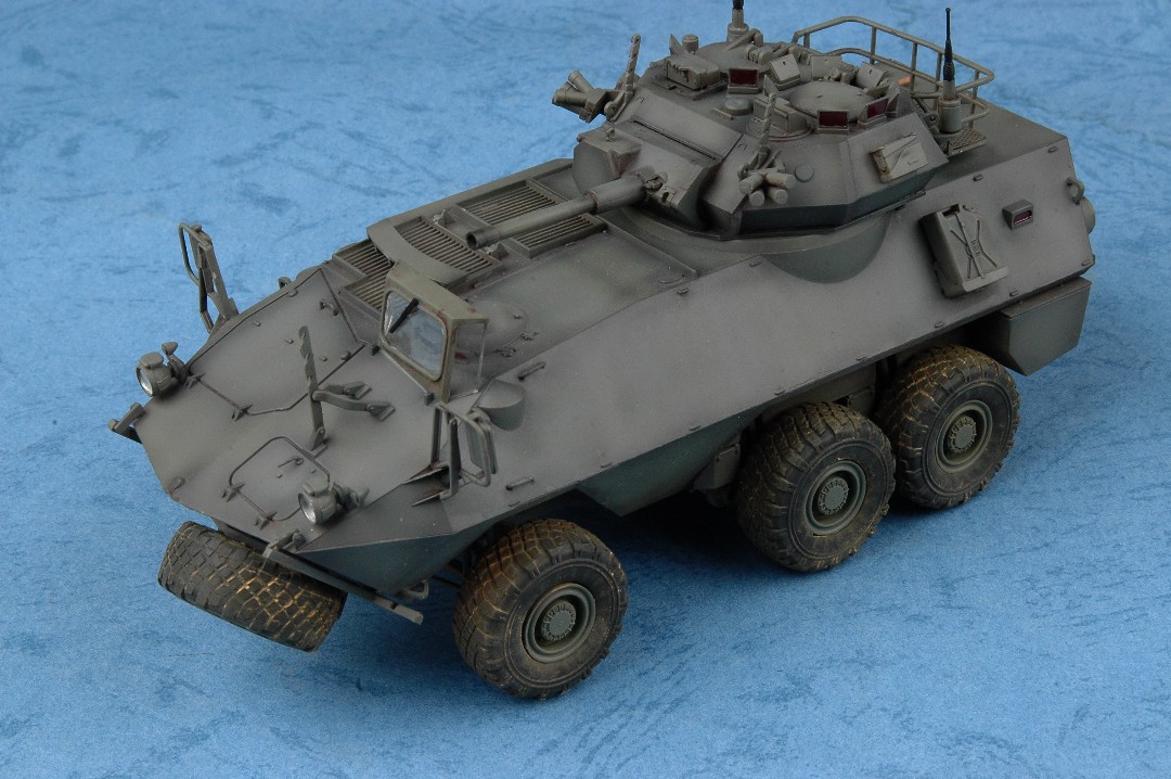 Trumpeter 1/35 Canadian Cougar 6x6 AVGP (Improved Version) - Click Image to Close