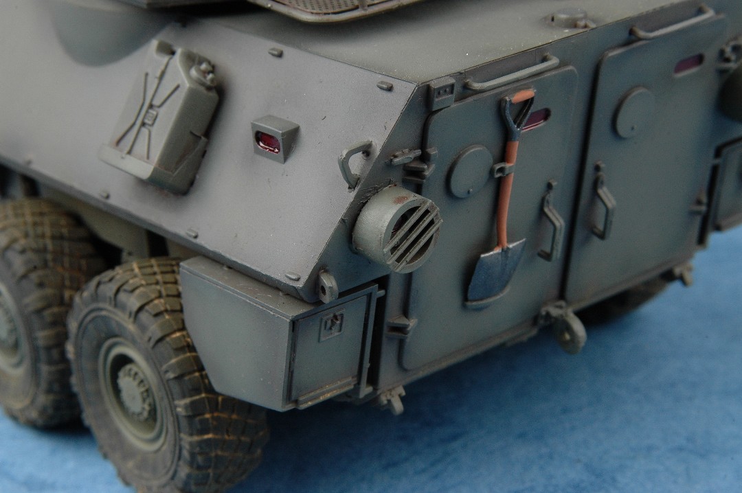 Trumpeter 1/35 Canadian Cougar 6x6 AVGP (Improved Version) - Click Image to Close