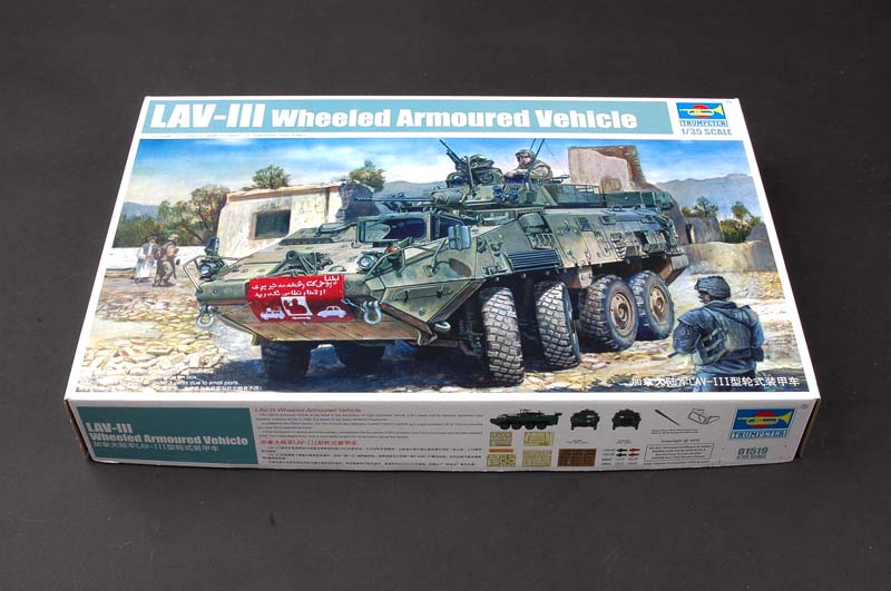 Trumpeter 1/35 LAV-III 8x8 wheeled armoured vehicle - Click Image to Close