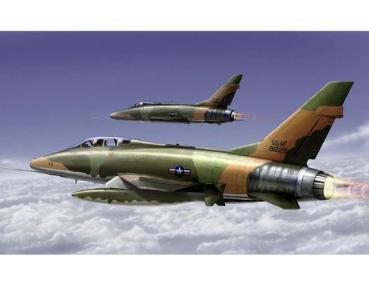 Trumpeter 1/72 F-100F Super Sabre