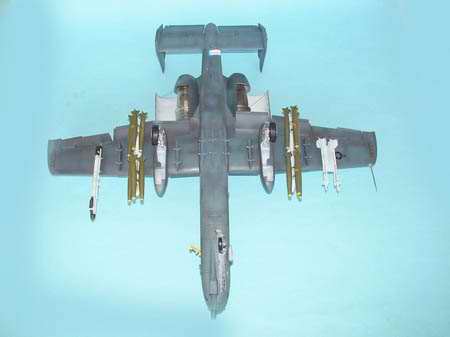 Trumpeter 1/32 US A-10A N/AW