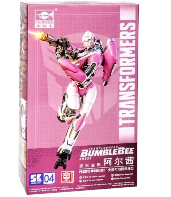 Trumpeter Transformers 6 Arcee Robot Model