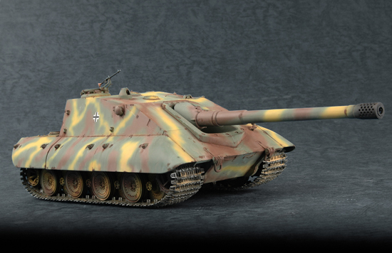 Trumpeter 1/72 German StuG E-100