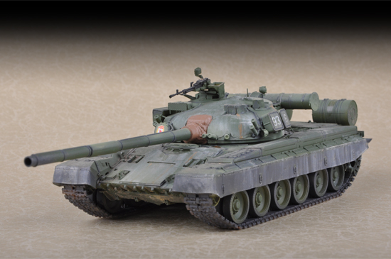 Trumpeter 1/72 Russian T-80B MBT