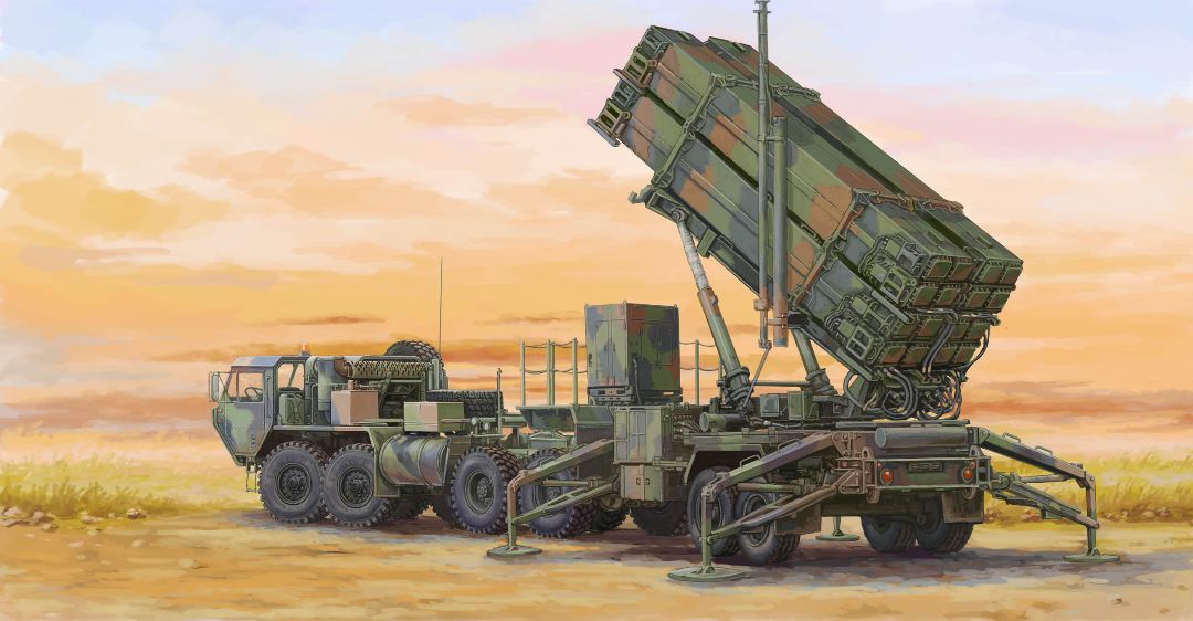 Trumpeter 1/72 M983 HEMTT & M901 Launching Station of MIM-104F P - Click Image to Close