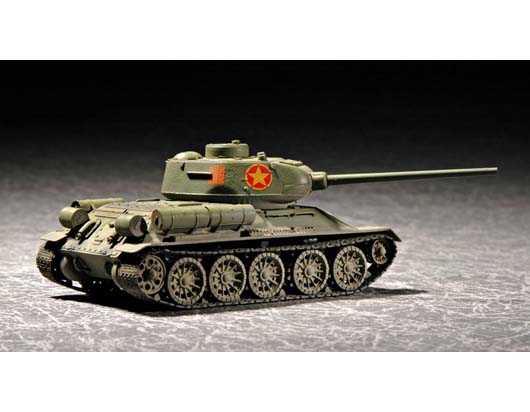 Trumpeter 1/72 Soviet T-34/85 MOD.1944