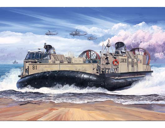 Trumpeter 1/72 USMC Landing Craft Air Cushion (LCAC)