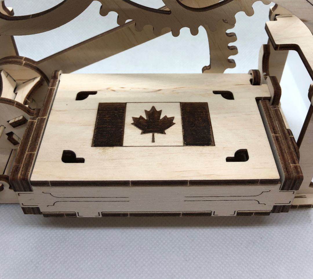 UGears Mechanical Box - Canadian Flag Edition - 61 pieces - Click Image to Close