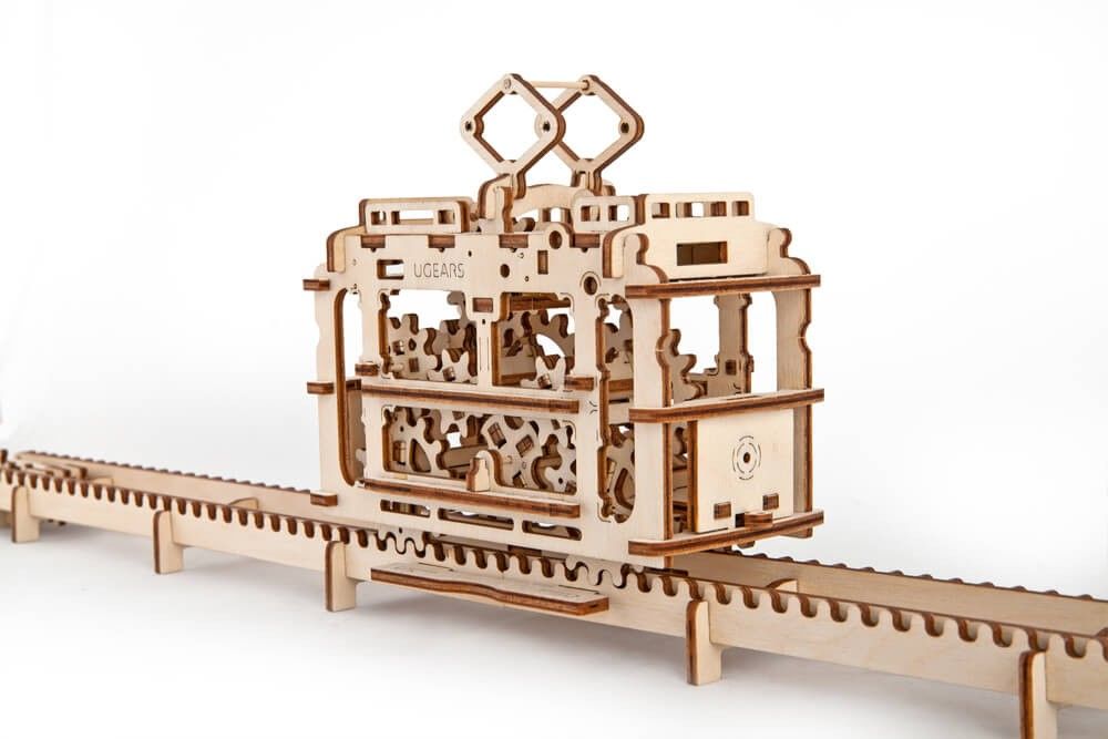 UGears Tram On Rails - 154 pieces (Medium)