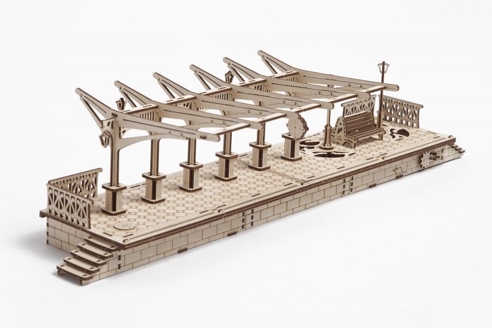 UGears Railway Platform - 196 pieces (Medium) - Click Image to Close