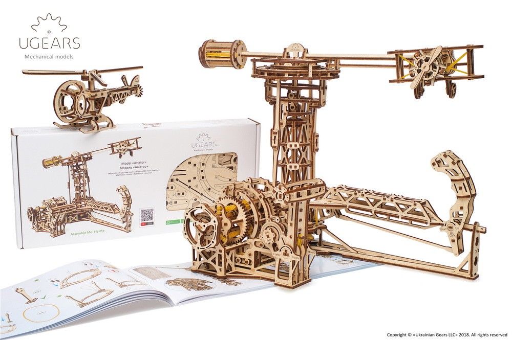 UGears Aviator - 726 pieces (Advanced)