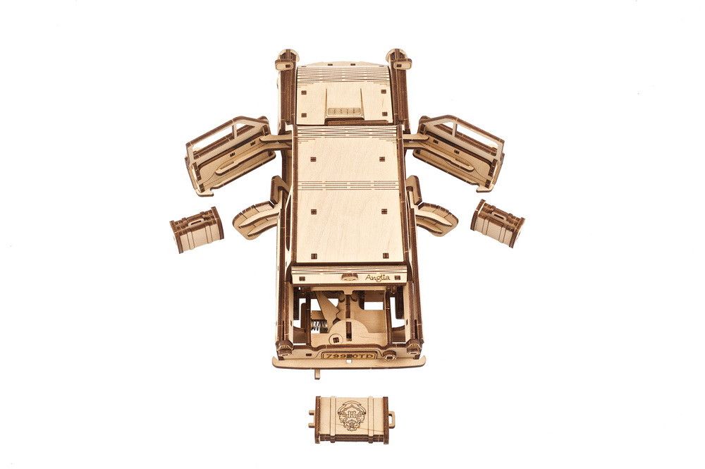 Ugears FLYING FORD ANGLIA - 246 Pieces
