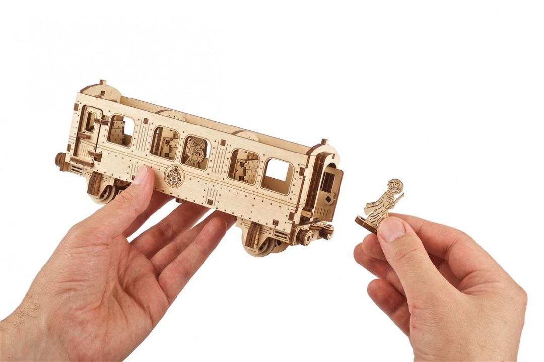 UGears Hogwarts Express - Click Image to Close