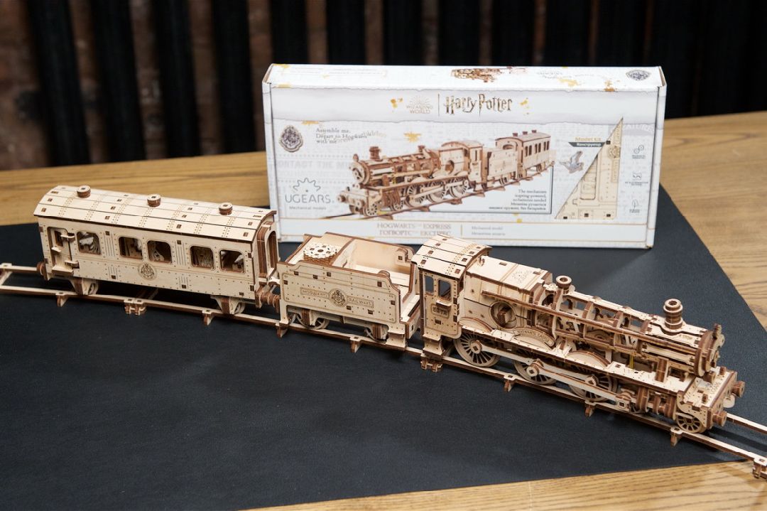 UGears Hogwarts Express