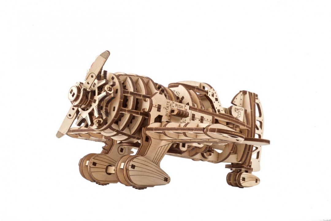 UGears Mad Hornet Airplane - 354 Pieces