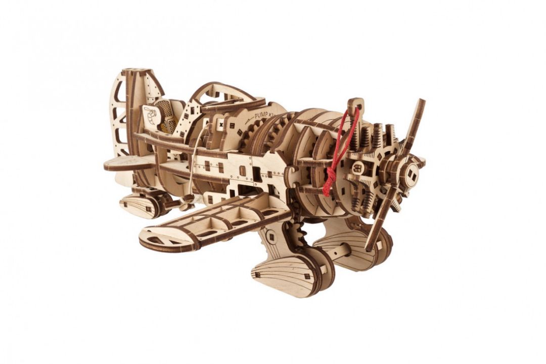 UGears Mad Hornet Airplane - 354 Pieces - Click Image to Close