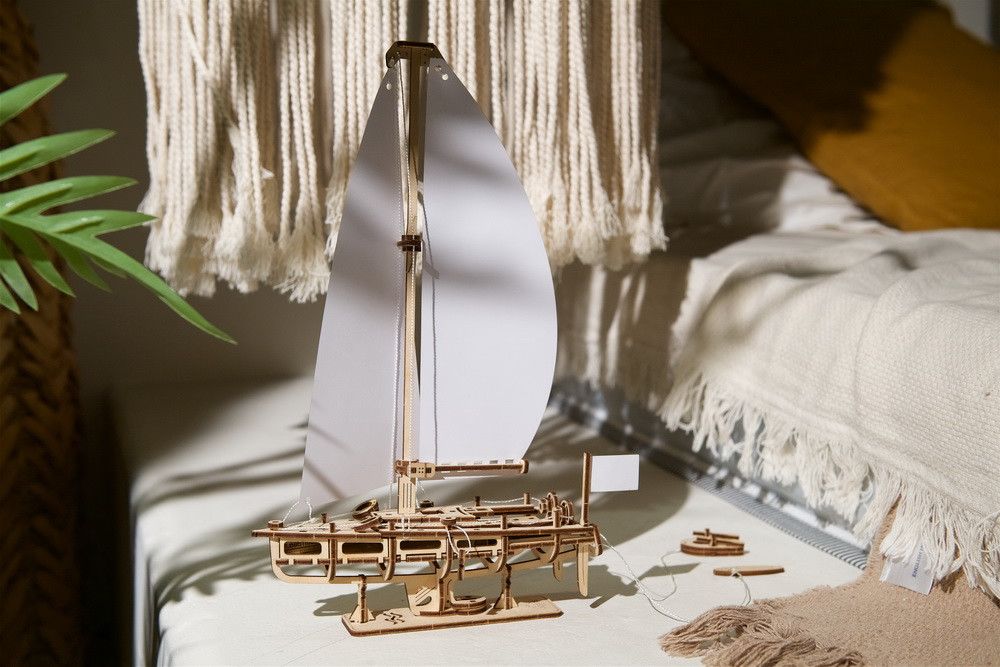 Ugears Ocean Beauty Yacht - 95 Pieces