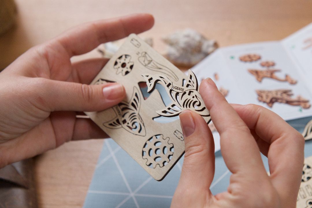 UGears U-Fidget Pacific Ocean (4 Models, Hanging Box) - 33 Piece