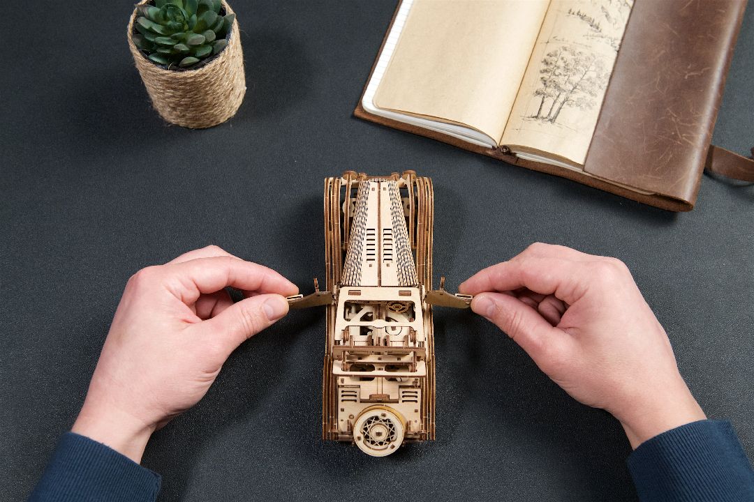 Ugears Sports Car Rapid Mouse - 222 Pieces